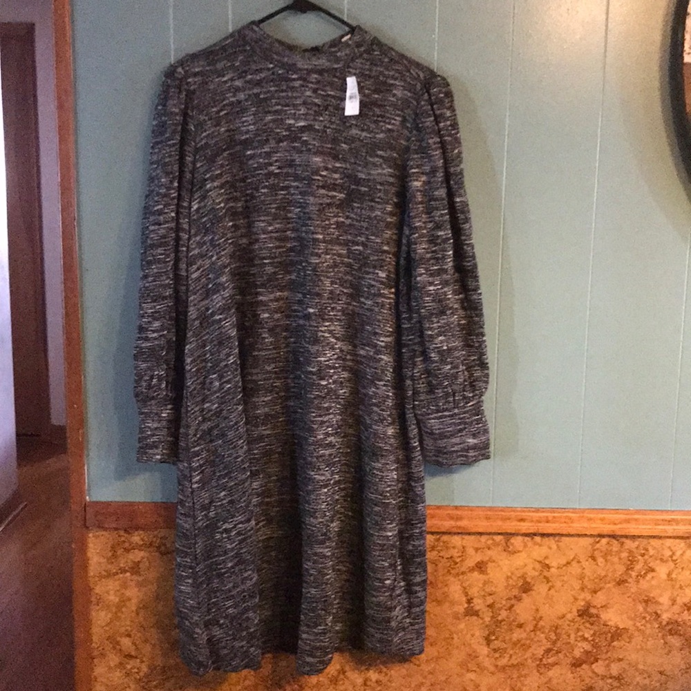 NWT Loft black and white heathered dress